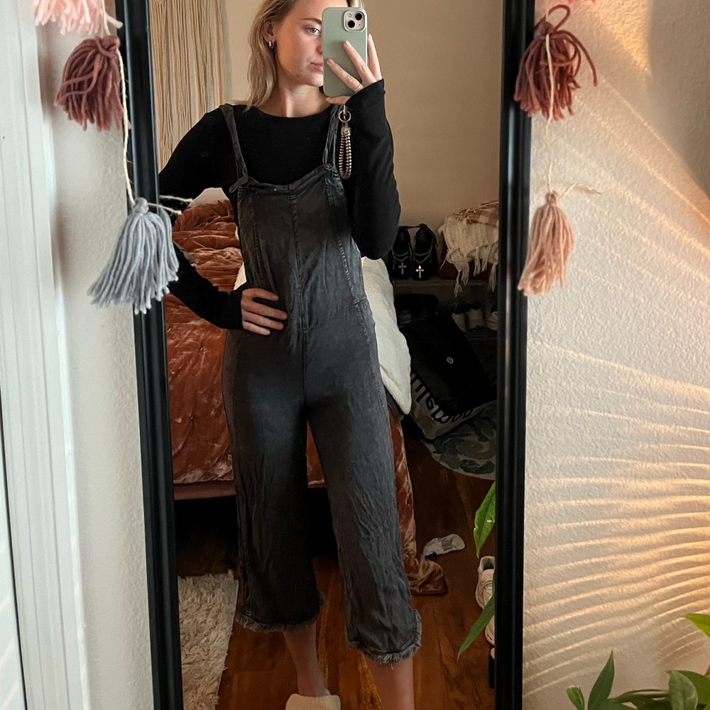Romper/ jumpsuitt